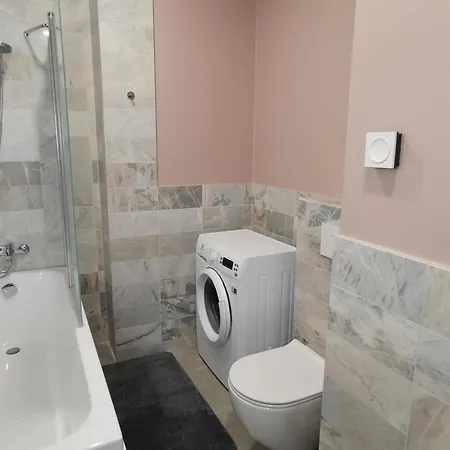 Montvilla Apartmán *